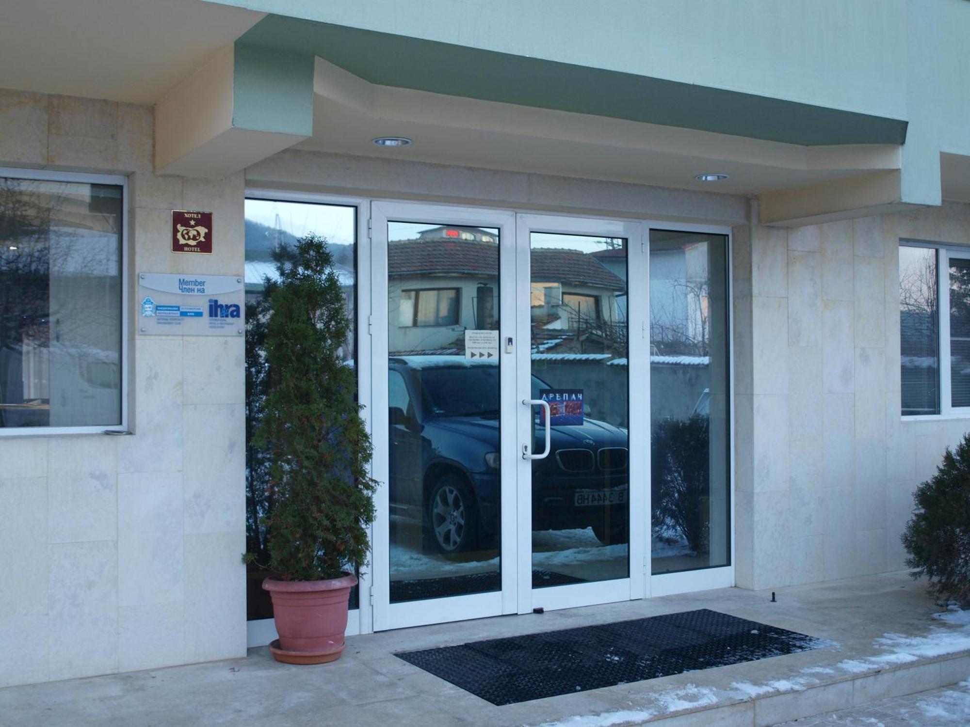 Paralax Hotel Varna Esterno foto