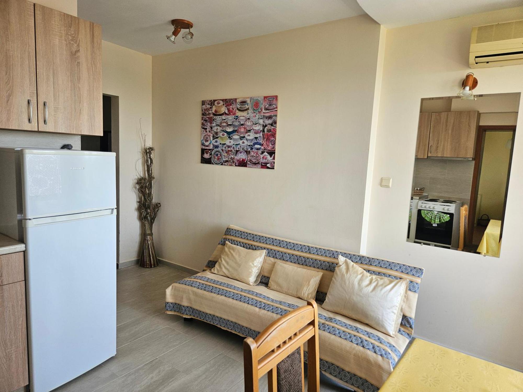 Paralax Hotel Varna Esterno foto