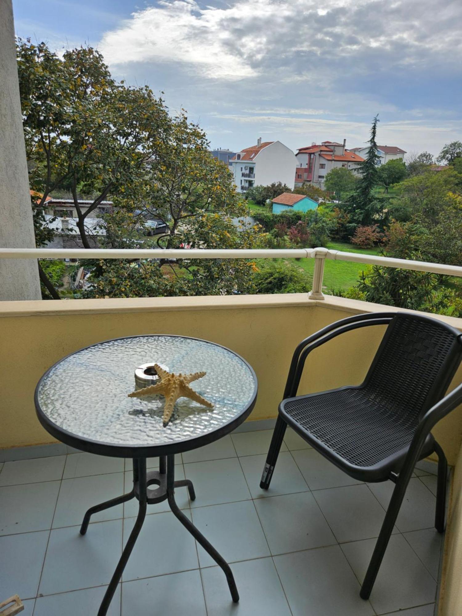 Paralax Hotel Varna Esterno foto